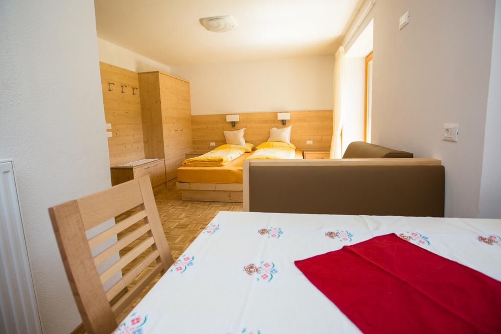 Appartamenti Genziana La Villa  Rom bilde