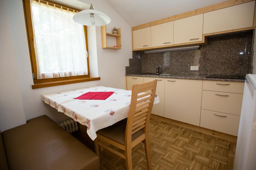 Appartamenti Genziana La Villa  Rom bilde